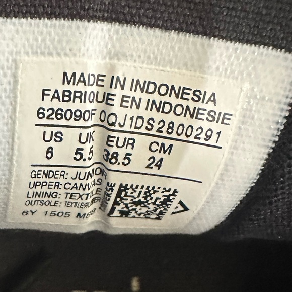 Converse Chuck Taylor All Star Low Top Sneakers – Black (Size - Picture 6 of 6